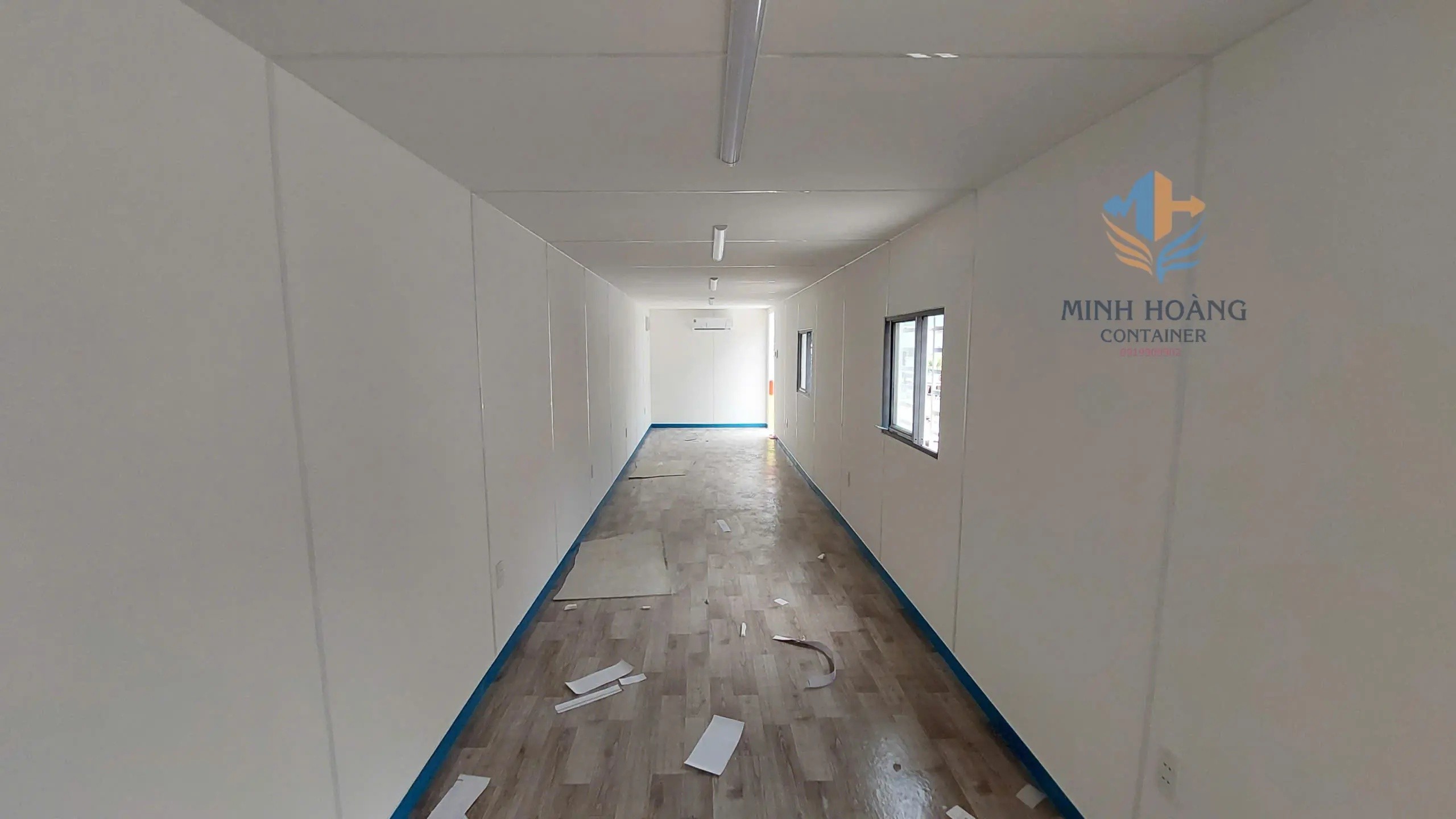Container Văn Phòng 40 Feet Phối 3 Màu Trắng Đỏ Vàng: Giải Pháp Không Gian Sáng Tạo